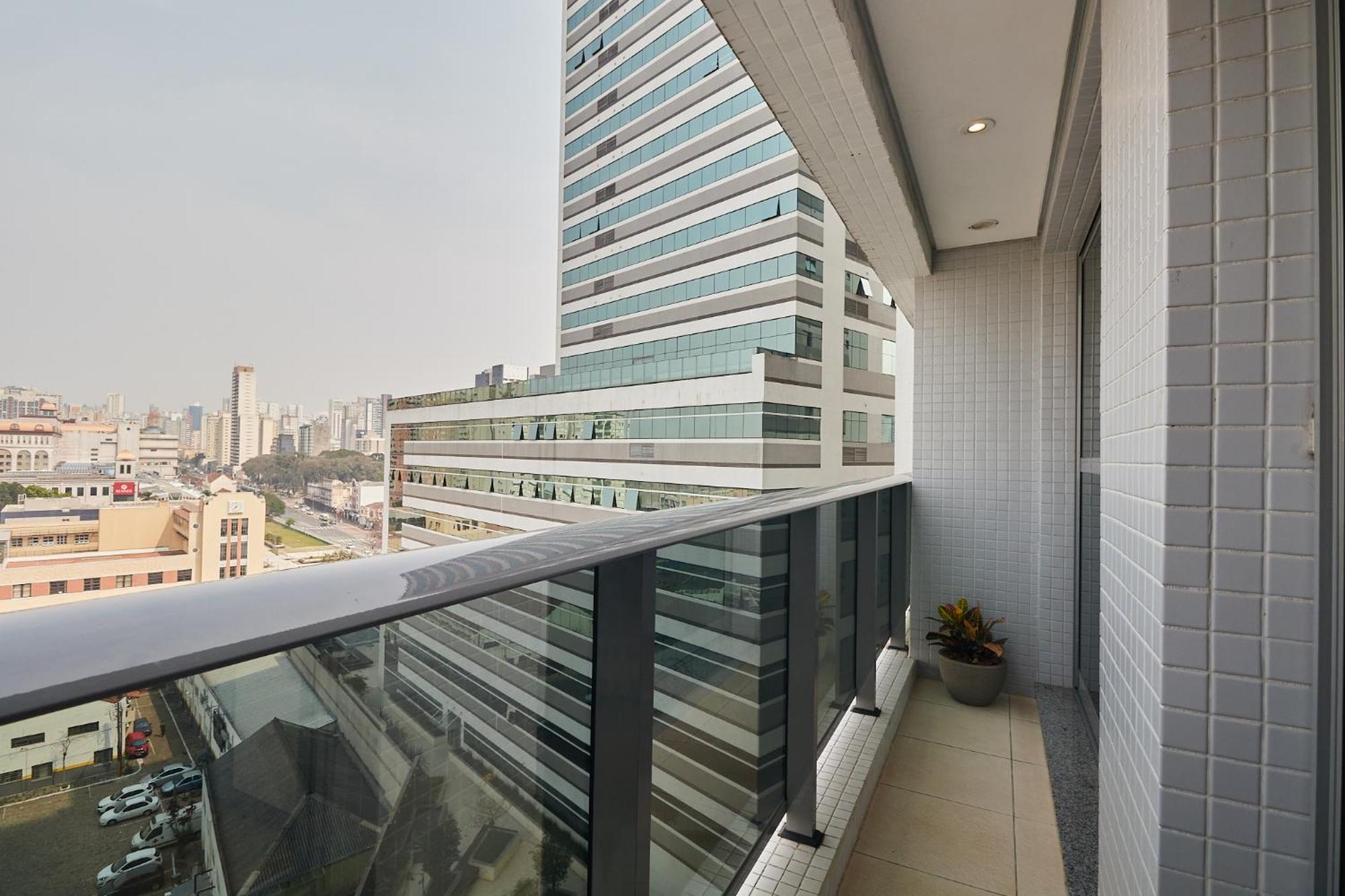 Estudio Aconchegante No Centro De Curitiba - Ar Condicio E Localizacao Perfeita! Kültér fotó
