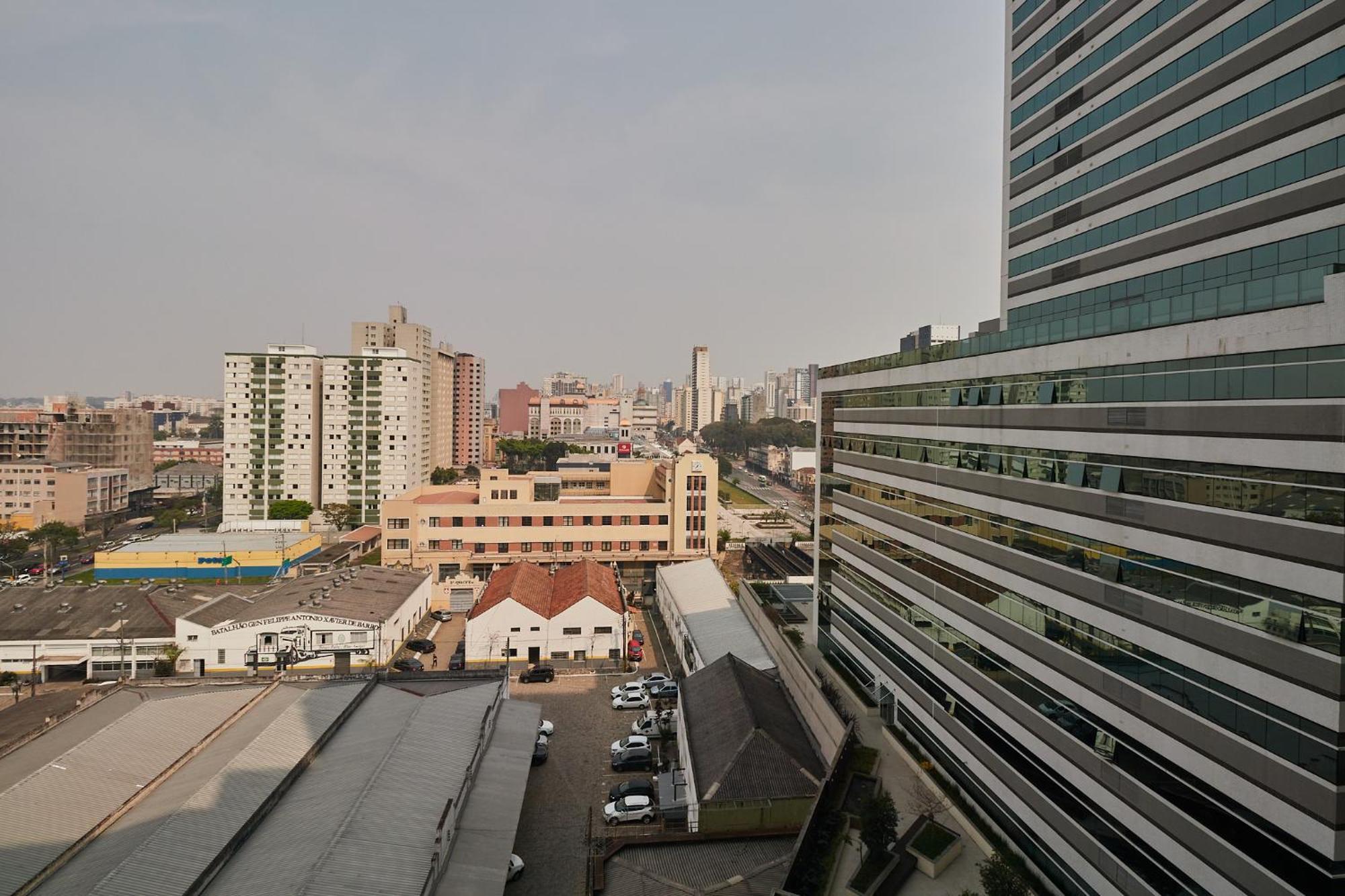 Estudio Aconchegante No Centro De Curitiba - Ar Condicio E Localizacao Perfeita! Kültér fotó